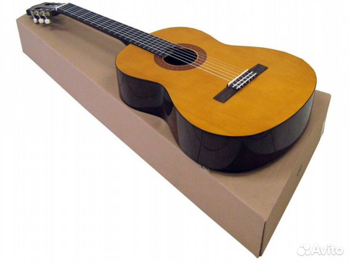 Классическая гитара Yamaha C70 (аналог C40)