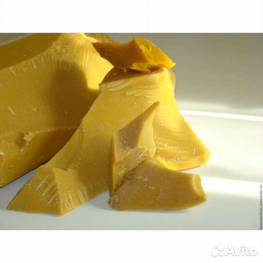 Воск пчелиный продам