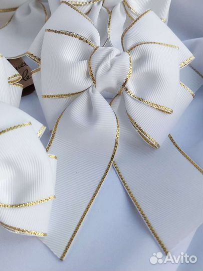 Школьные бантики, белые бантики