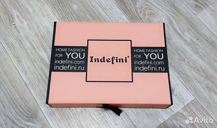 Коробка подарочная