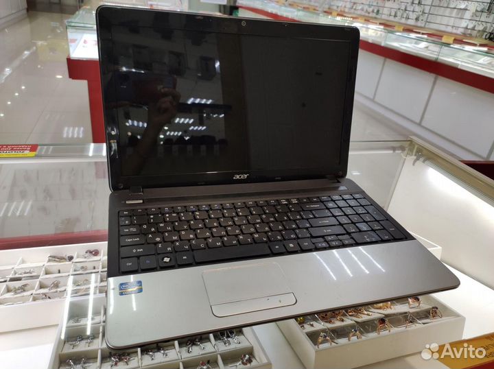Ноутбук acer E1-571G