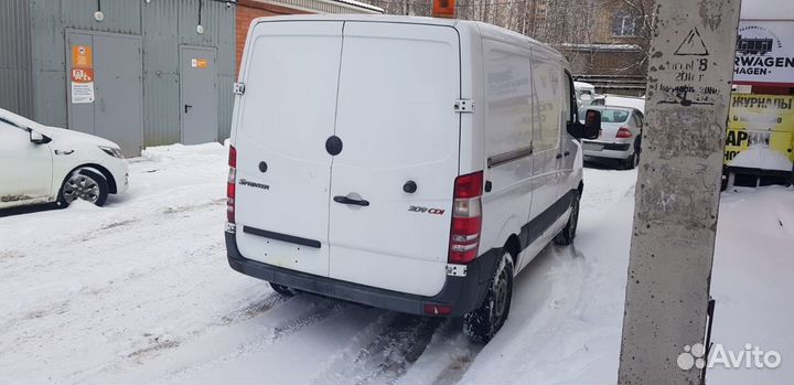 Mercedes-Benz Sprinter цельнометаллический, 2008