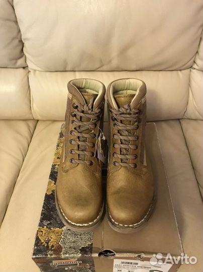 Женские треккинговые ботинки zamberlan