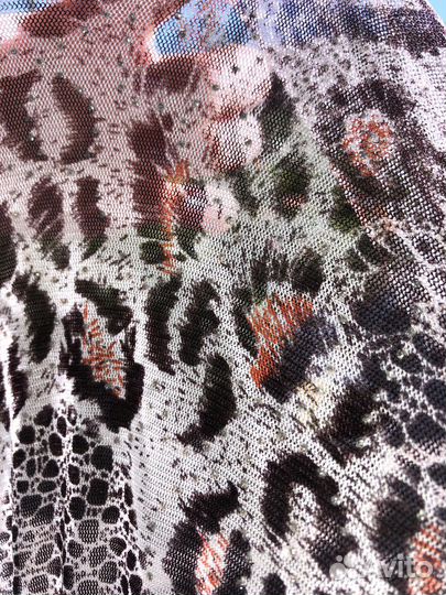 Ткань сетка с рисунком