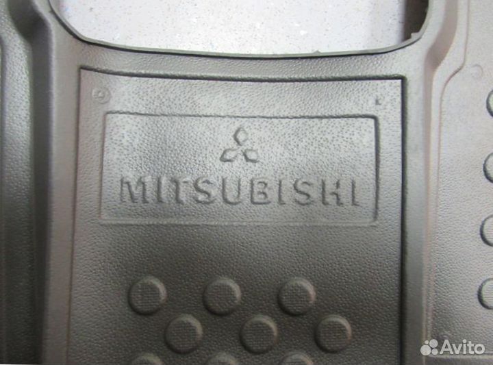 Коврики Mitsubishi Pajero Sport 1998-2008