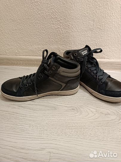 Кеды levis мужские