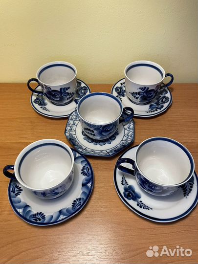 Гжель посуда чашки тарелки сахарница масленка
