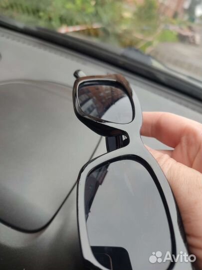 Солнцезащитные очки женские