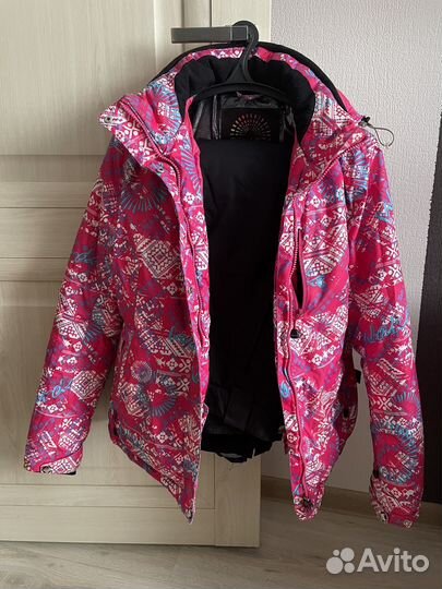 Горнолыжный костюм женский (куртка + штаны)