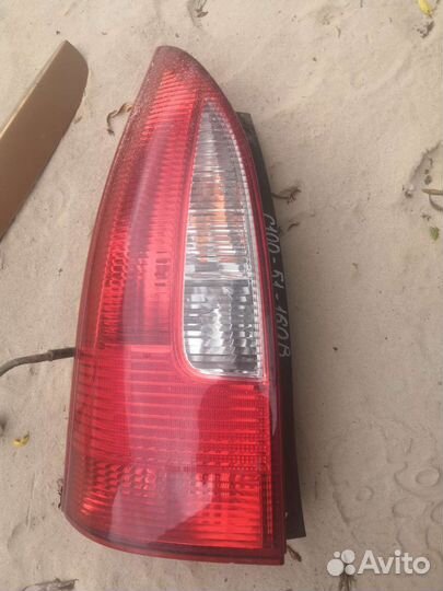 Фонарь задний мазда premacy