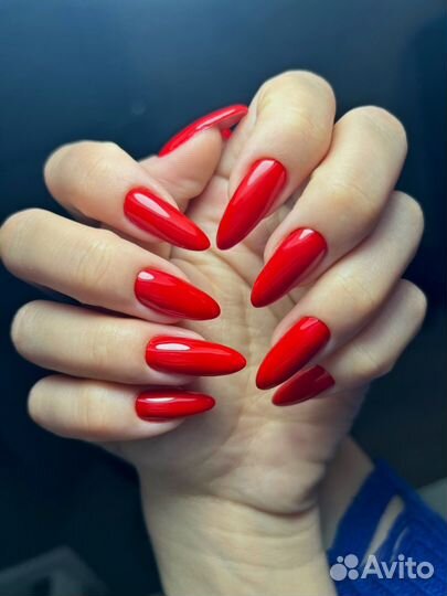 Маникюр энгельс
