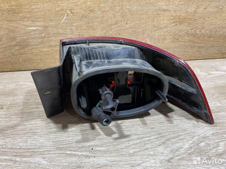 Фонарь задний левый Renault Laguna 2 Арт. 111409