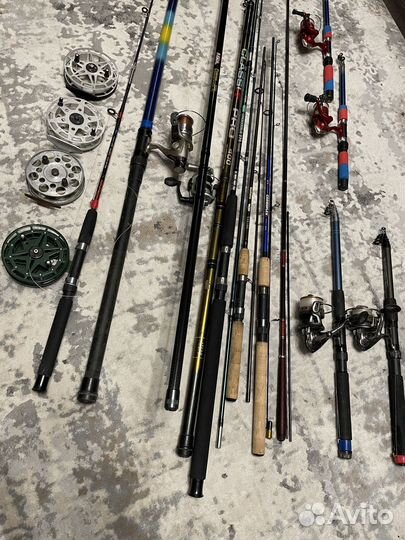 Спинниги, удочки, катушки (отл. сост)