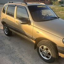 Chevrolet Niva 1.7 MT, 2004, 245 500 км