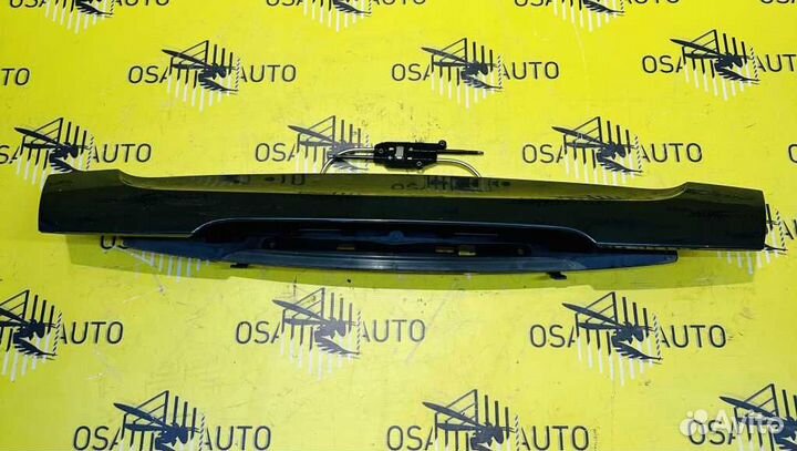 Спойлер синий peugeot RCZ