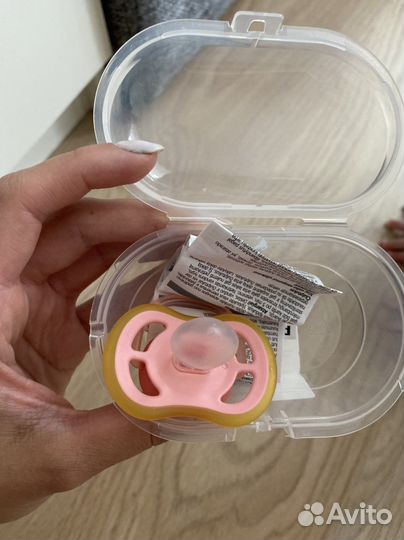 Пустышка avent 6-18 мес