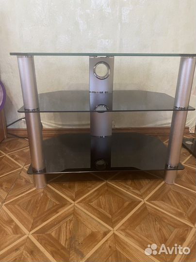 Стеклянная тумба