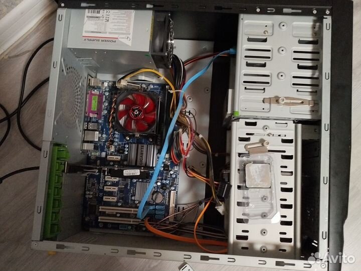 Материнская плата процессором и озу