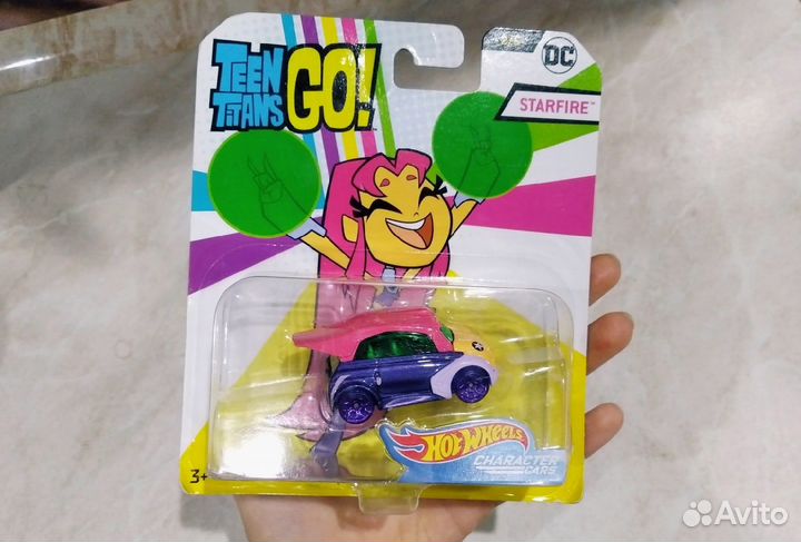 Hot Wheels Teen Titans Go Starfire