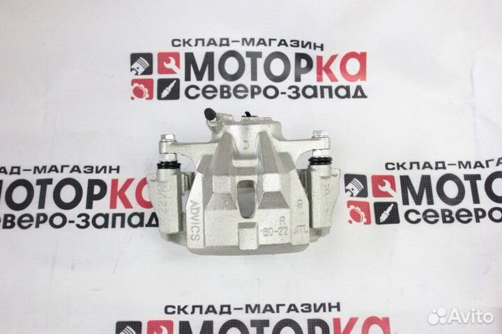 Суппорт тормозной передний правый Toyota Corolla