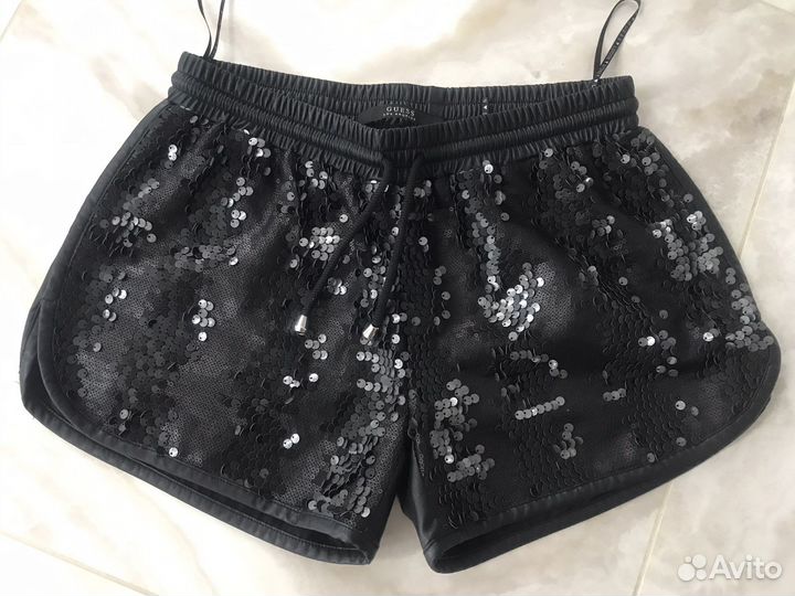 Кожаные шорты