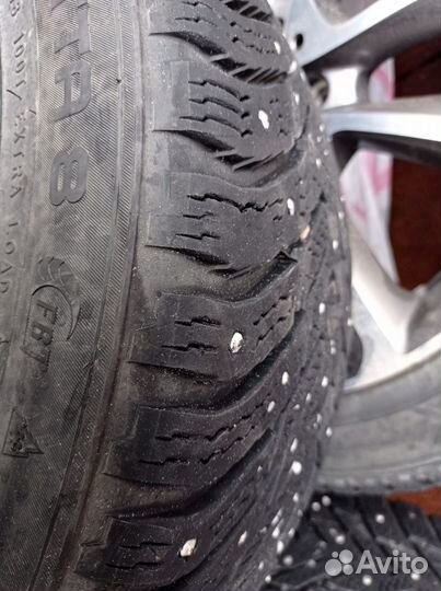 Зимние колеса Mercedes R18 Nokian оригинал шипы