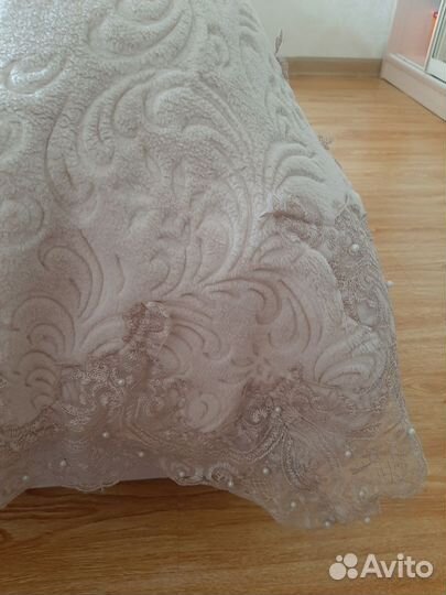 Покрывало на кровать