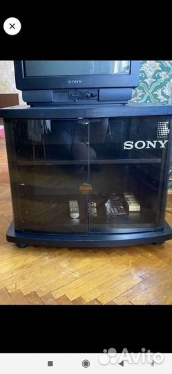 Стол под телевизор