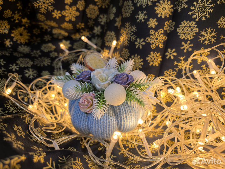 Новогодния декоративная тыковка 