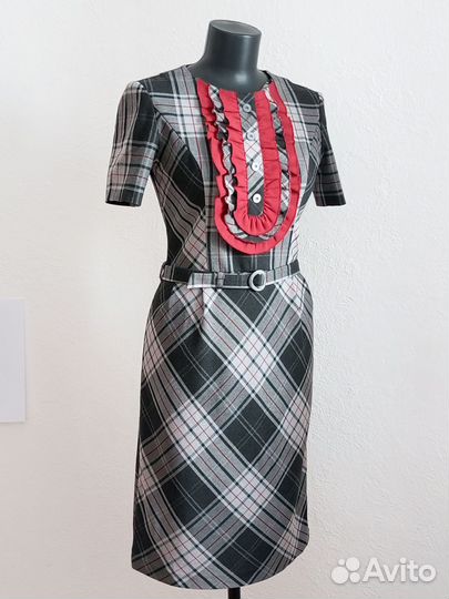 Новое серое платье футляр в клетку Винтаж Италия