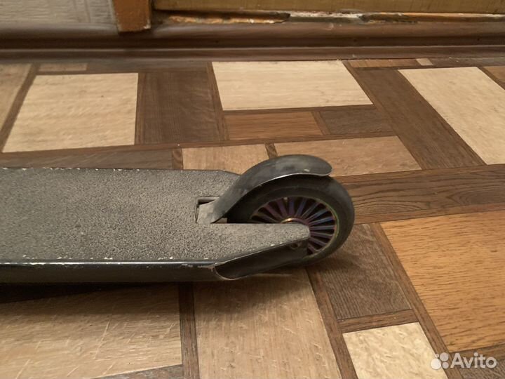 Трюковой самокат Tech team