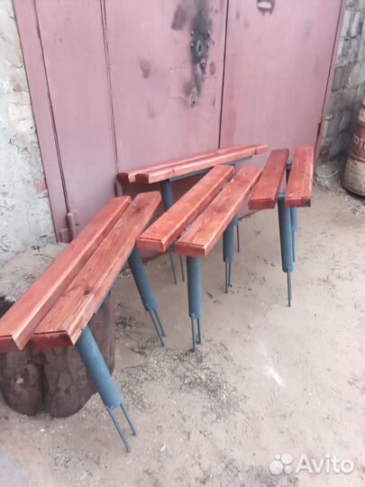 Столики скамейки