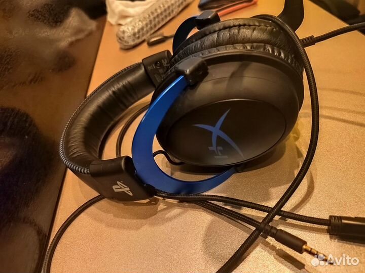 Игровые наушники HyperX