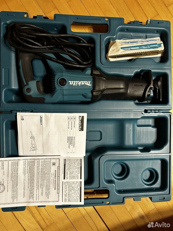 Сабельная пила makita jr3051tk