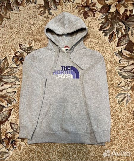 Брендовые вещи по 300 (H&M,TNF,bershka,colins)