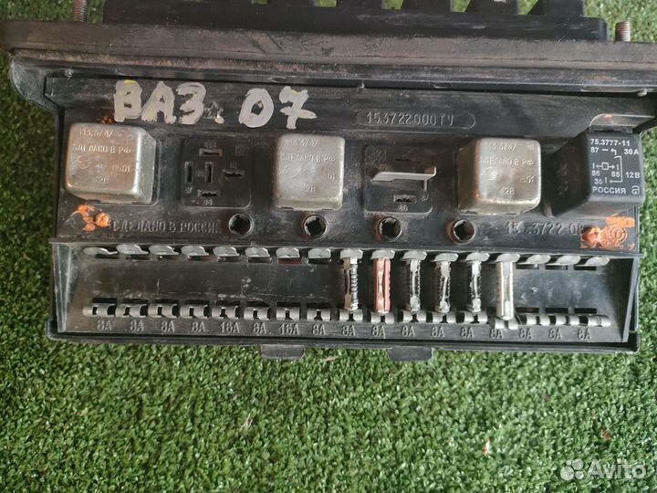 Монтажный блок ваз 2107
