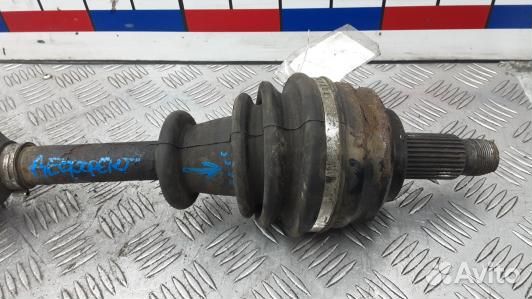 Привод передний правый BMW X5 E53 (UBN21N101)