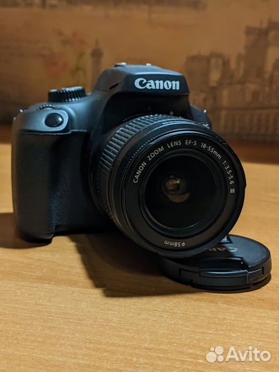 Зеркальная камера Canon EOS 4000D KIT + аксессуары
