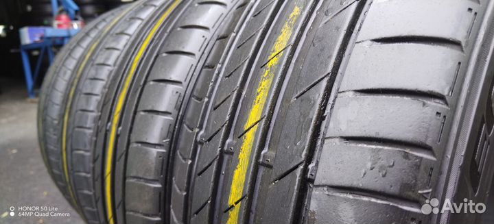 Kumho Ecsta PS71 EV 225/40 R18