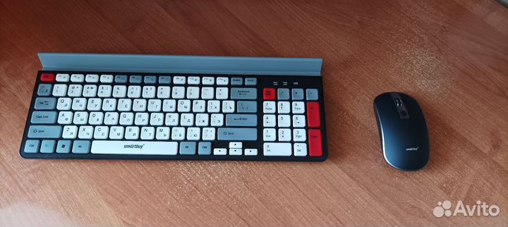 Беспроводной комплект клавиатура + мышь Smartbuy