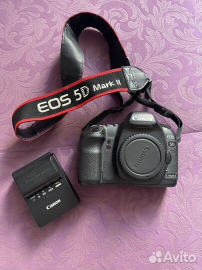 Зеркальный фотоаппарат Canon 5d mark ii