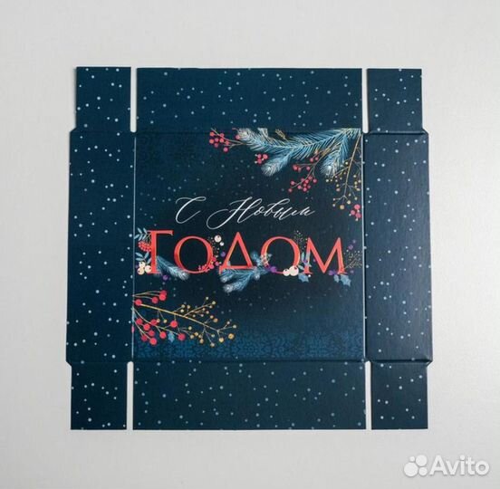 Коробочки подарочные новогодние