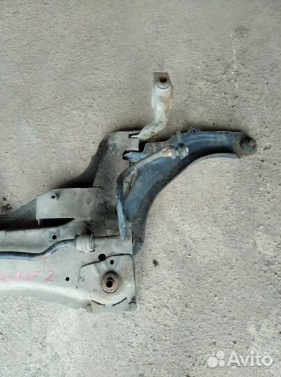 Подрамник Renault Megane 2