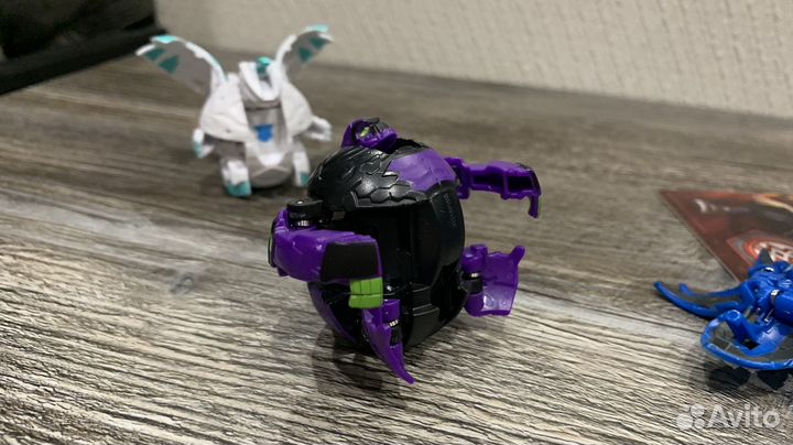 Игрушки бакуганы