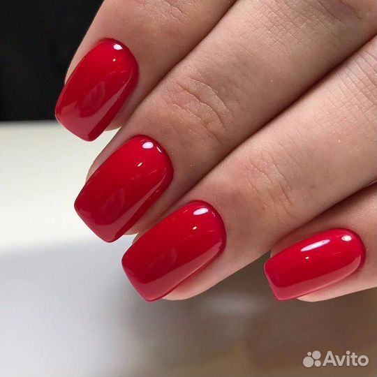 Маникюр +педикюр