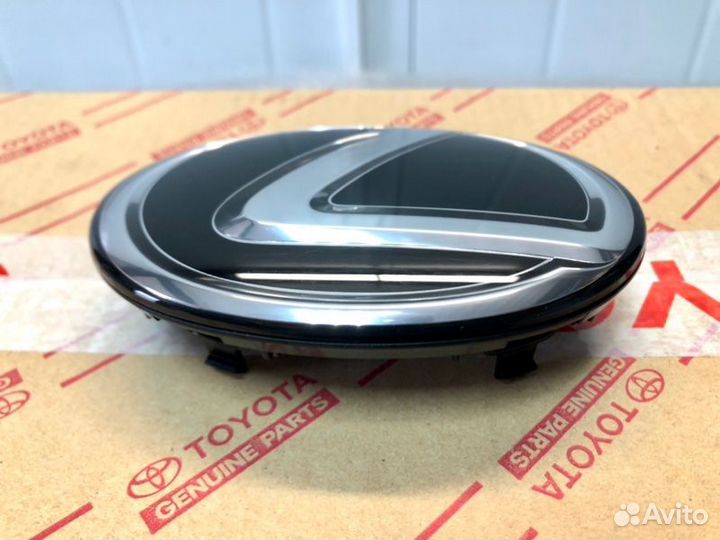 Эмблема багажника задняя Lexus Rx 4 2015-2019