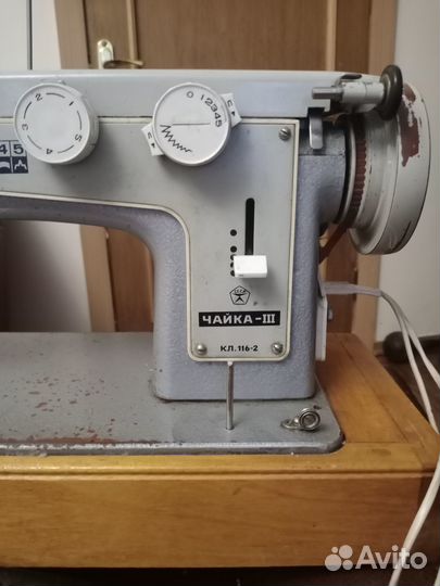 Швейная машинка чайка 3