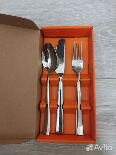 Набор столовых приборов Thomas