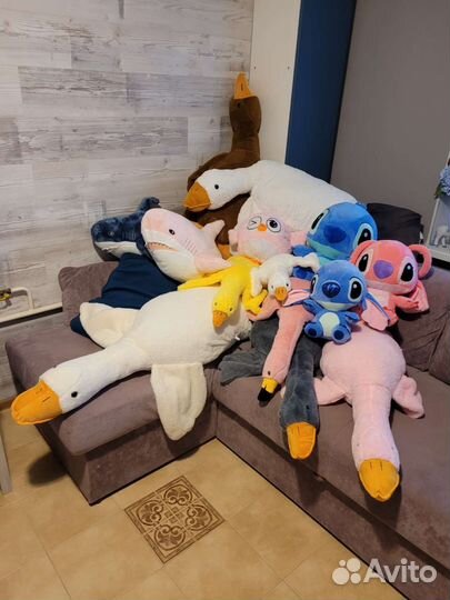 Гусь, Стич, фламинго, совушка, акулы