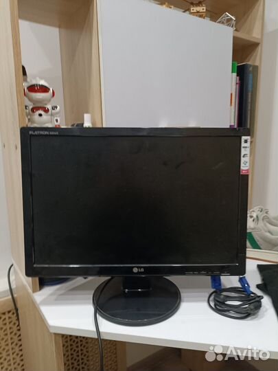 Монитор LG